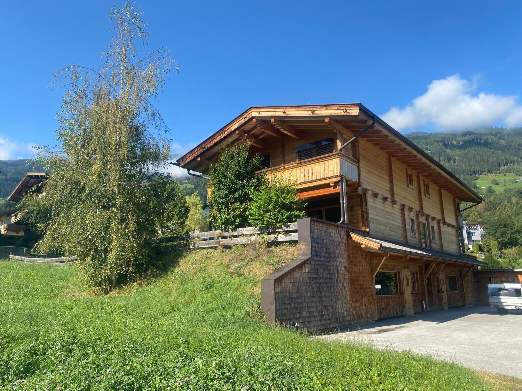 Ferienwohnung Zillertal - Schwemberger Fugen Bagian luar foto