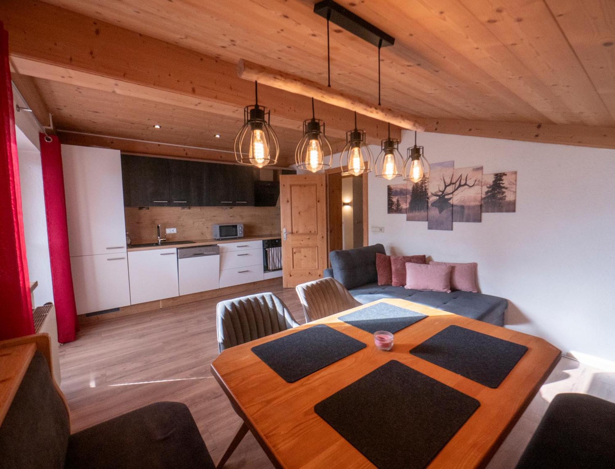 Ferienwohnung Zillertal - Schwemberger Fugen Bagian luar foto
